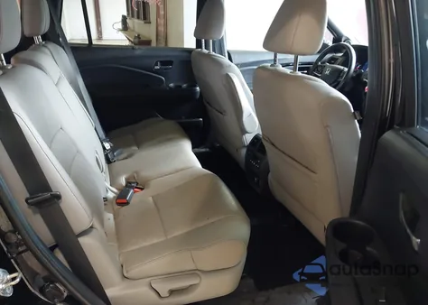 2019 Honda Passport Touring from USA, damaged, VIN 5FNYF7H98KB000166